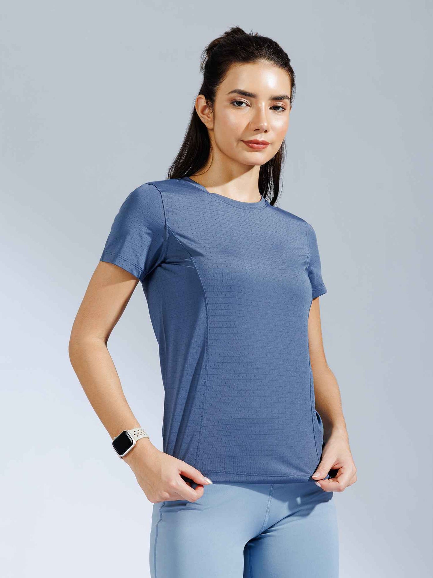 Momentum Tee – Women’s Lightweight Gym T-Shirt