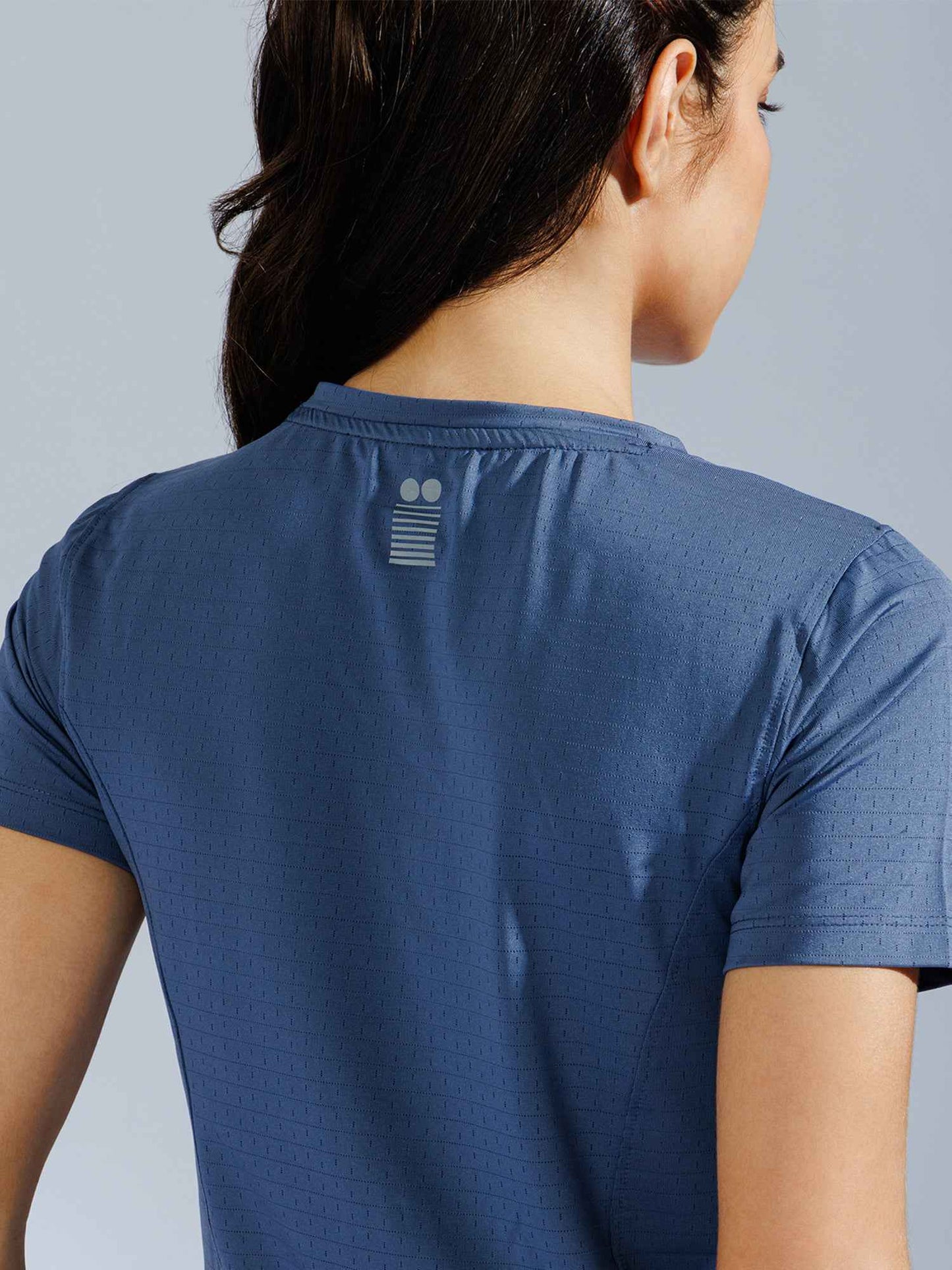 Momentum Tee – Women’s Lightweight Gym T-Shirt