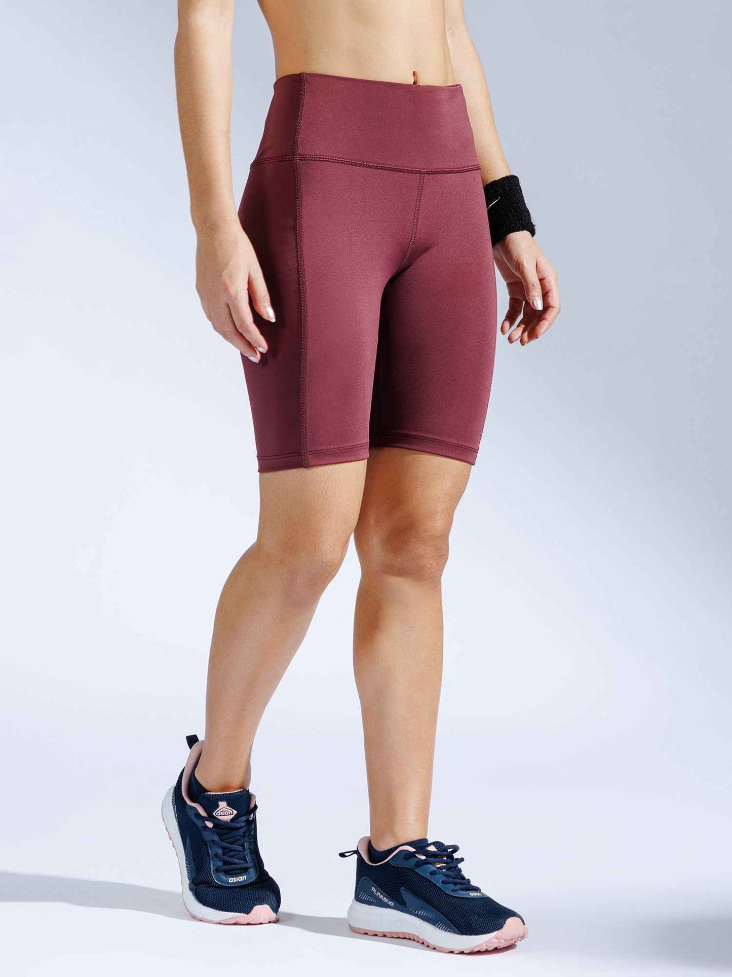 Momentum Legging 8” – Women’s High-Rise Training Leggings Mulled wine