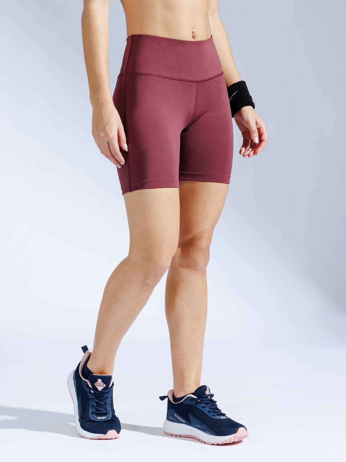 Ascent Edge Shorts 6” – Women’s High Waist Training Shorts