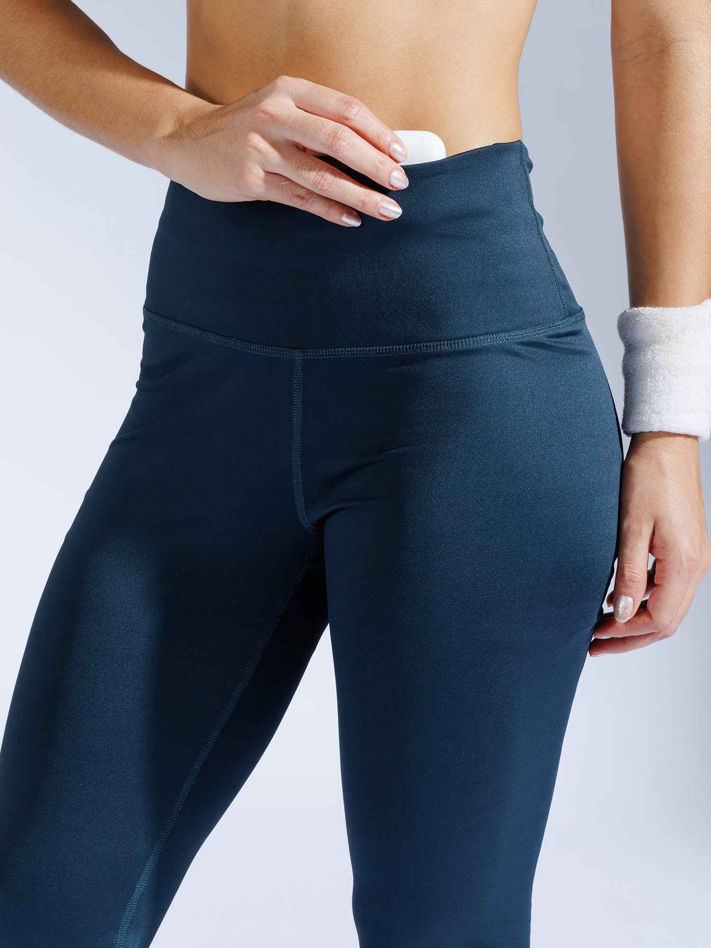 Cloud Stride Black Gym Flared Pants – Soft Stretch Activewear
