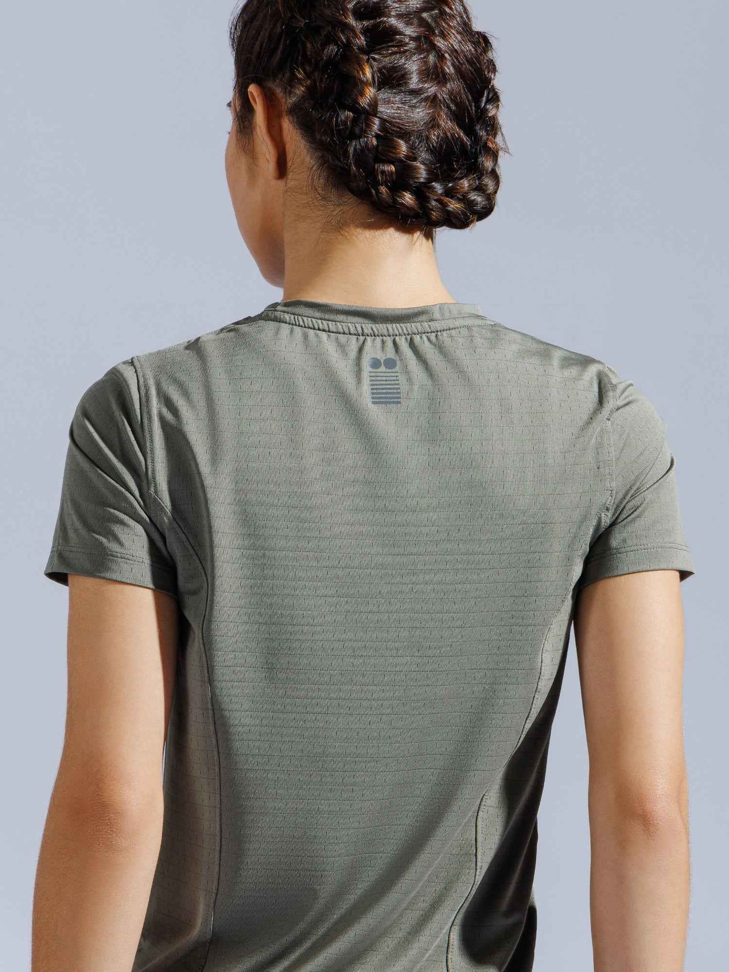 Momentum Tee – Women’s Lightweight Gym T-Shirt