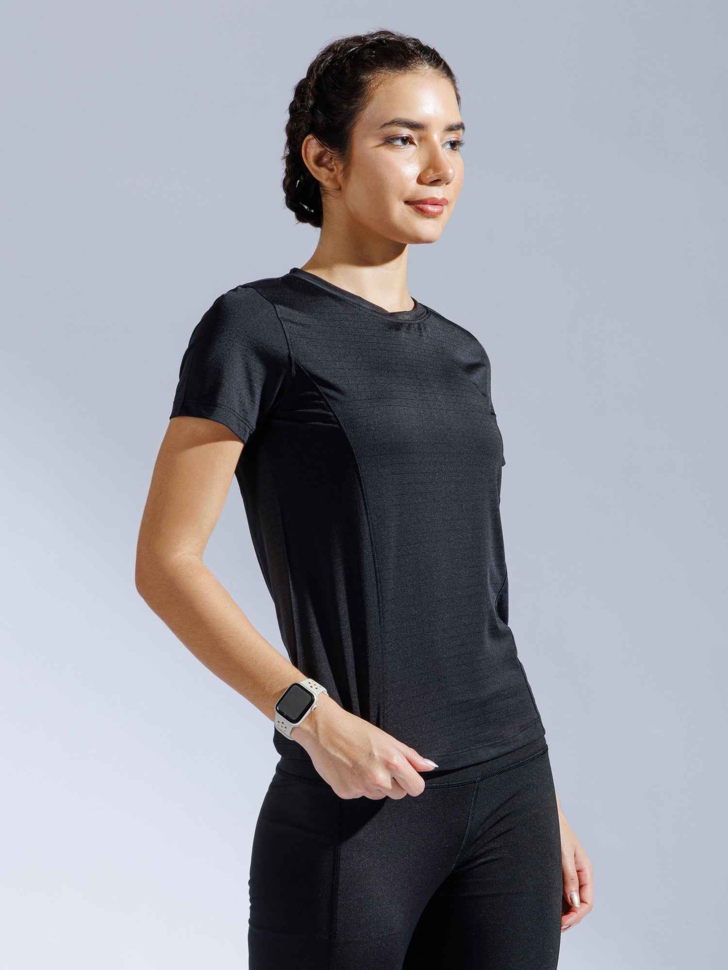 Momentum Tee – Women’s Lightweight Gym T-Shirt