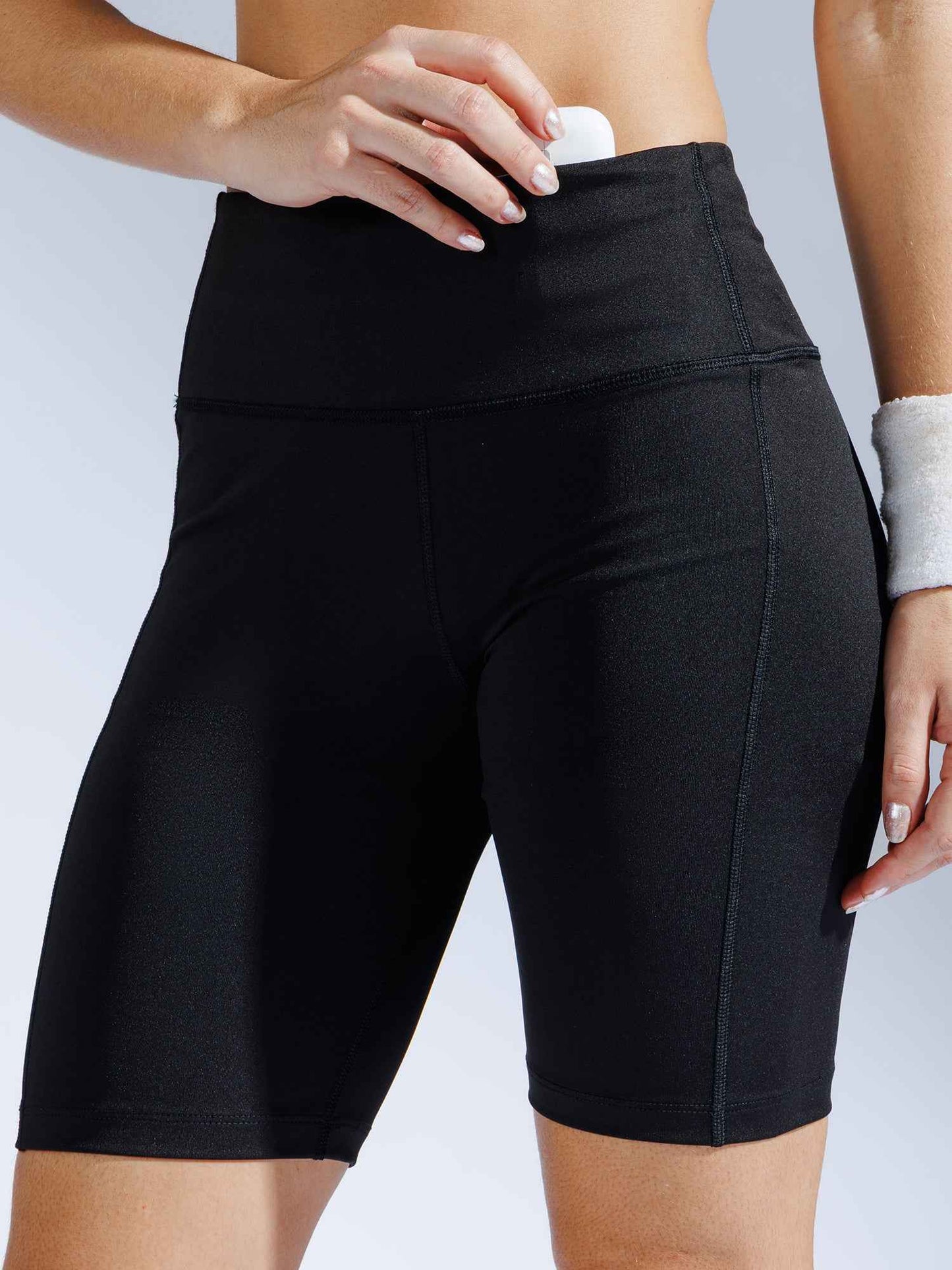 Momentum Legging 8” – Women’s High-Rise Training Leggings Black