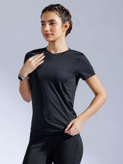 Momentum Tee Black