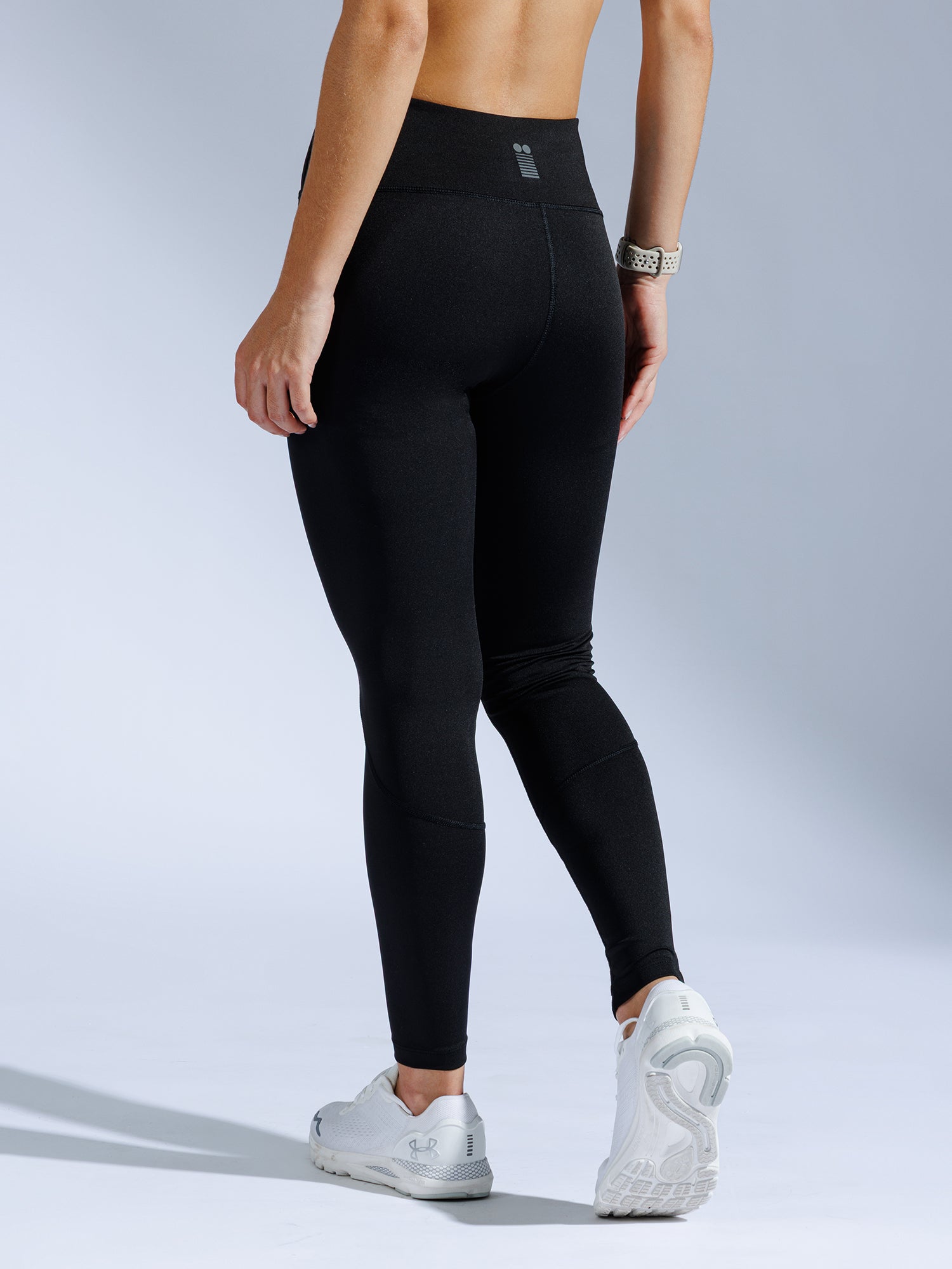 Momentum Legging Black